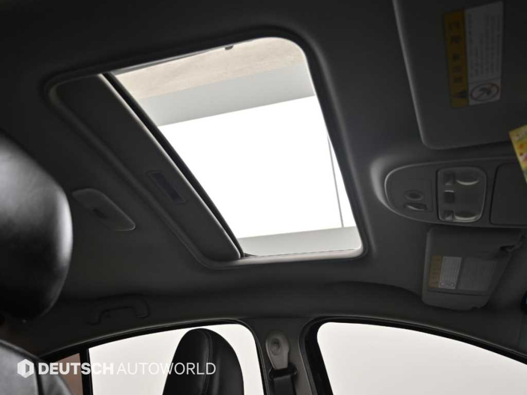 RENAULT SM3 — photo 18