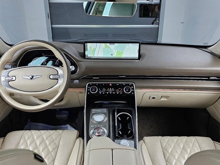 Genesis GV80 — photo 07