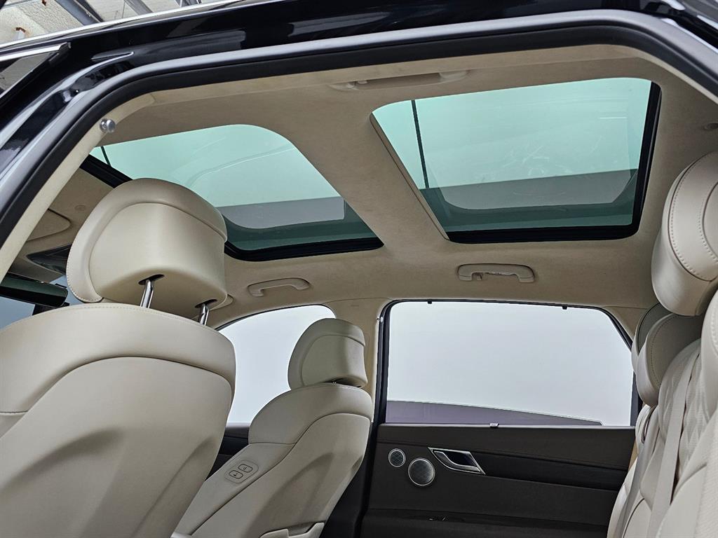 Genesis GV80 — photo 18