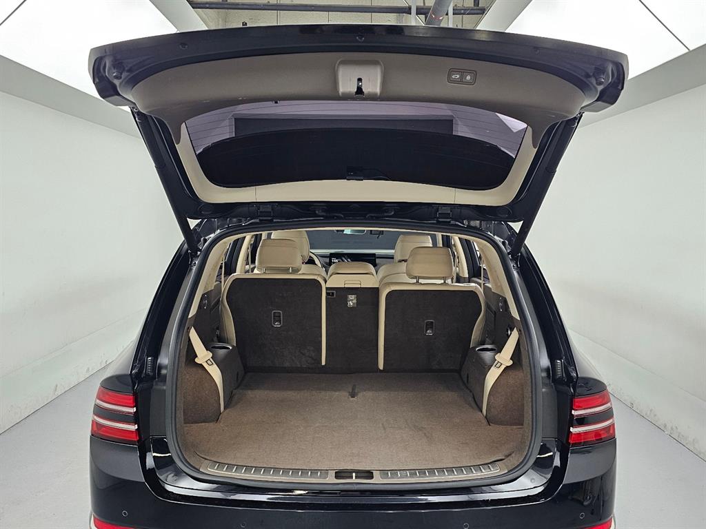 Genesis GV80 — photo 19