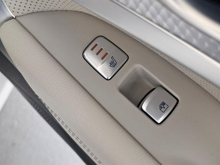 Genesis G70 — photo 16