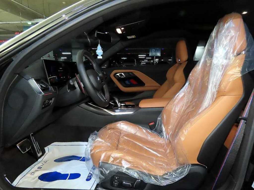 BMW M2 — photo 06