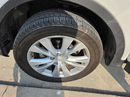 Toyota RAV4 — photo 09