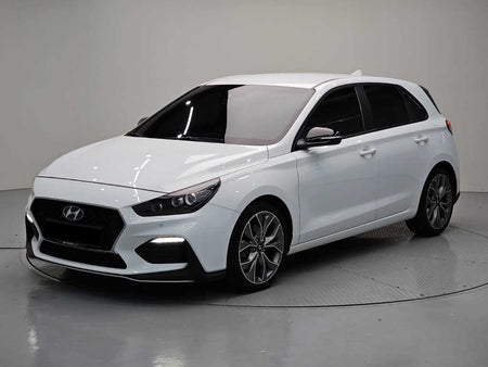 Hyundai i30 — photo 01