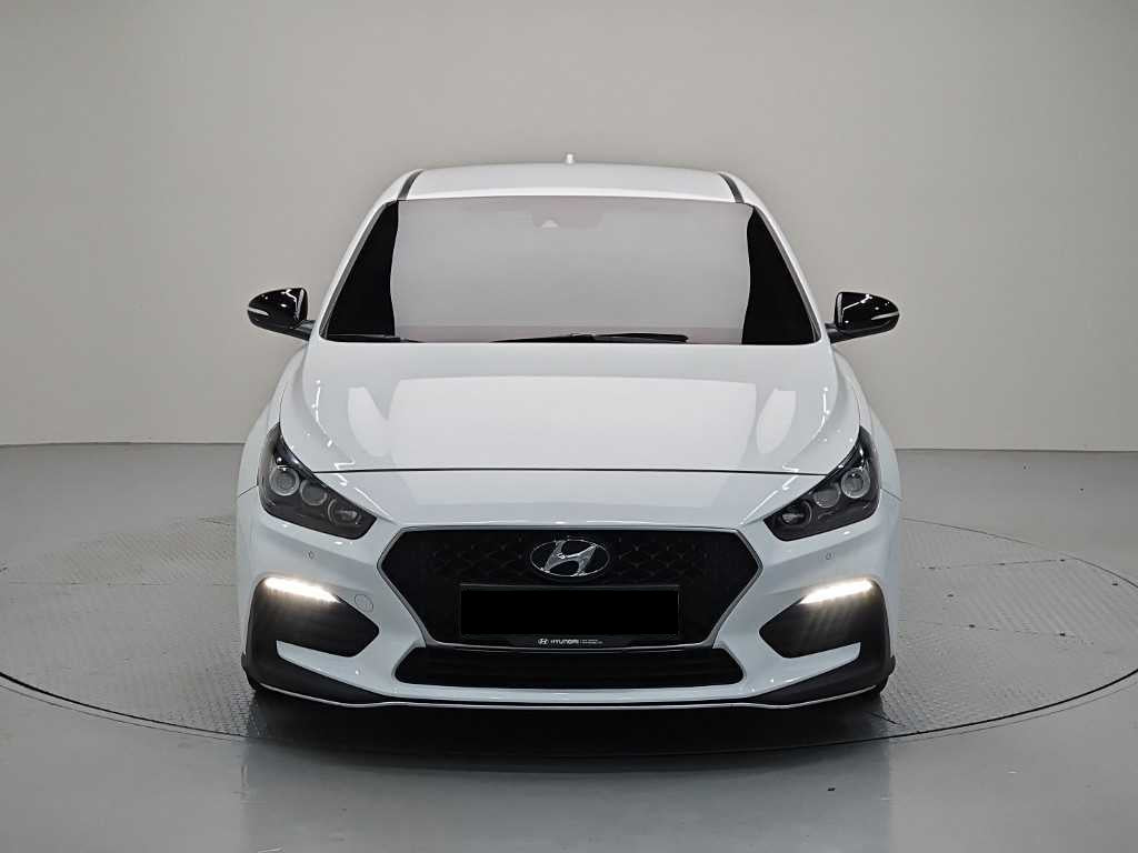 Hyundai i30 — photo 02