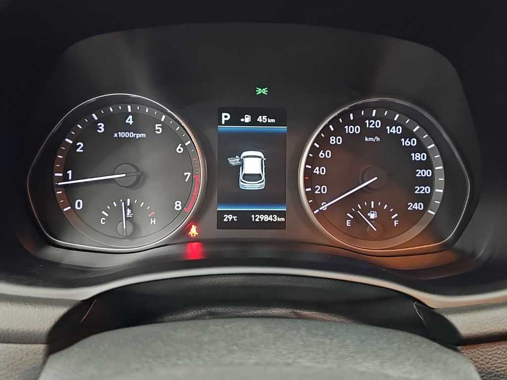 Hyundai i30 — photo 06