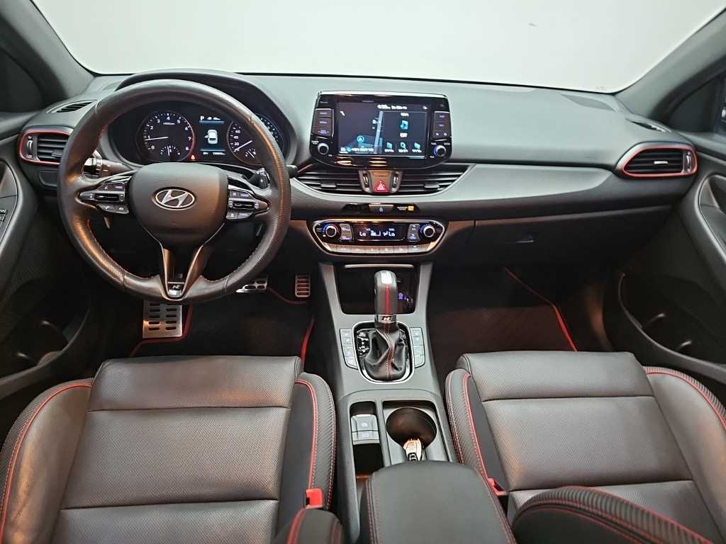 Hyundai i30 — photo 07