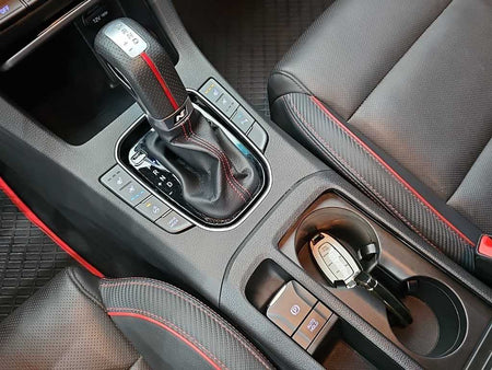 Hyundai i30 — photo 08