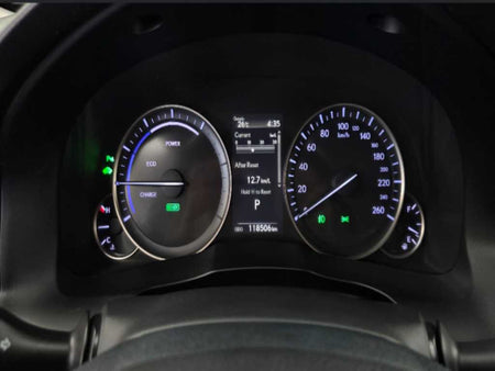 Lexus ES — photo 08