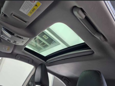 Lexus ES — photo 18