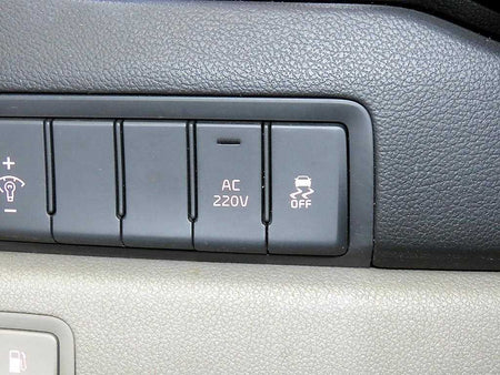 Kia Carnival — photo 14