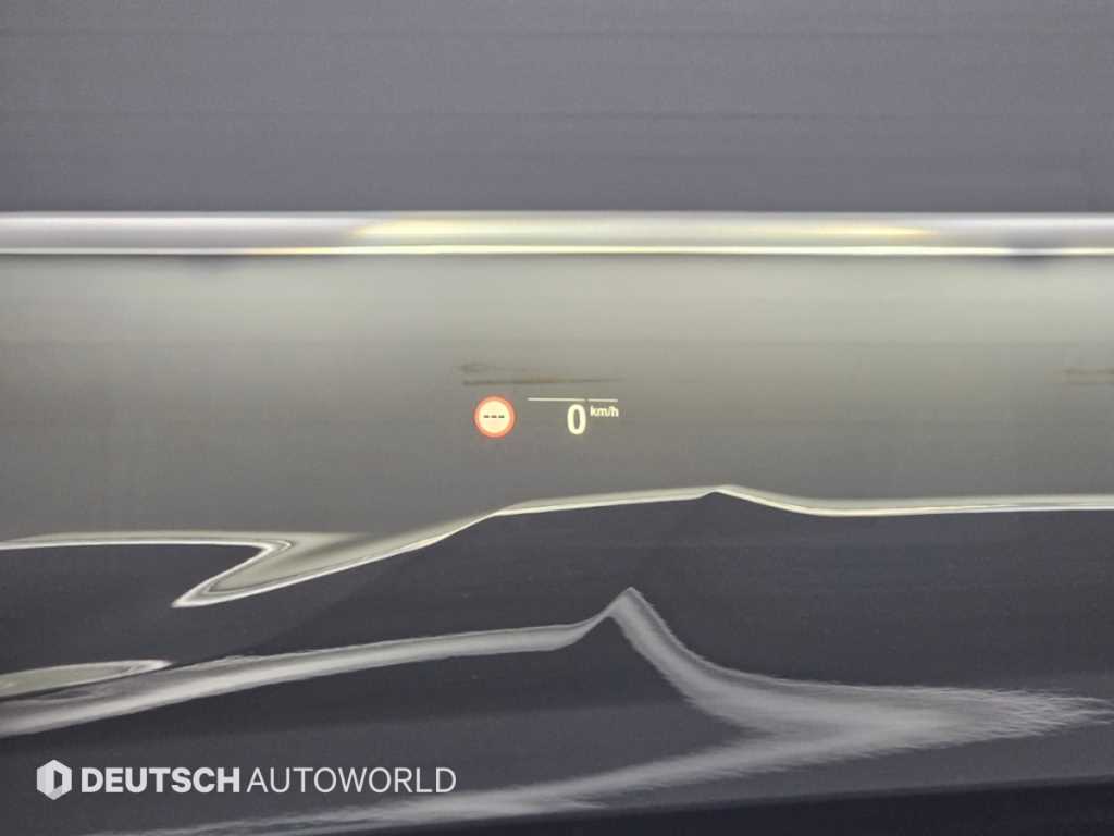 BMW X7 — photo 17