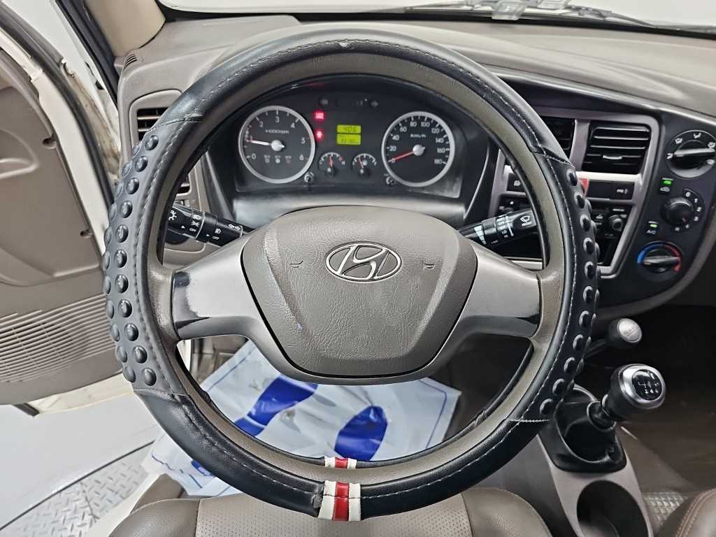 Hyundai Porter II — photo 09