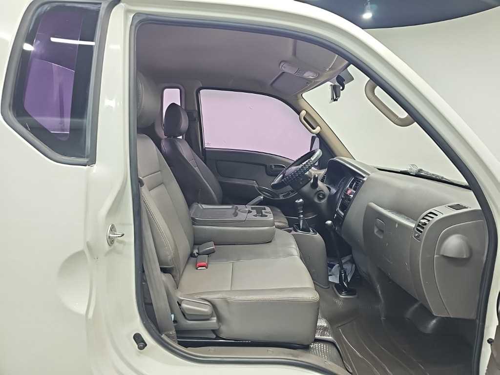 Hyundai Porter II — photo 16