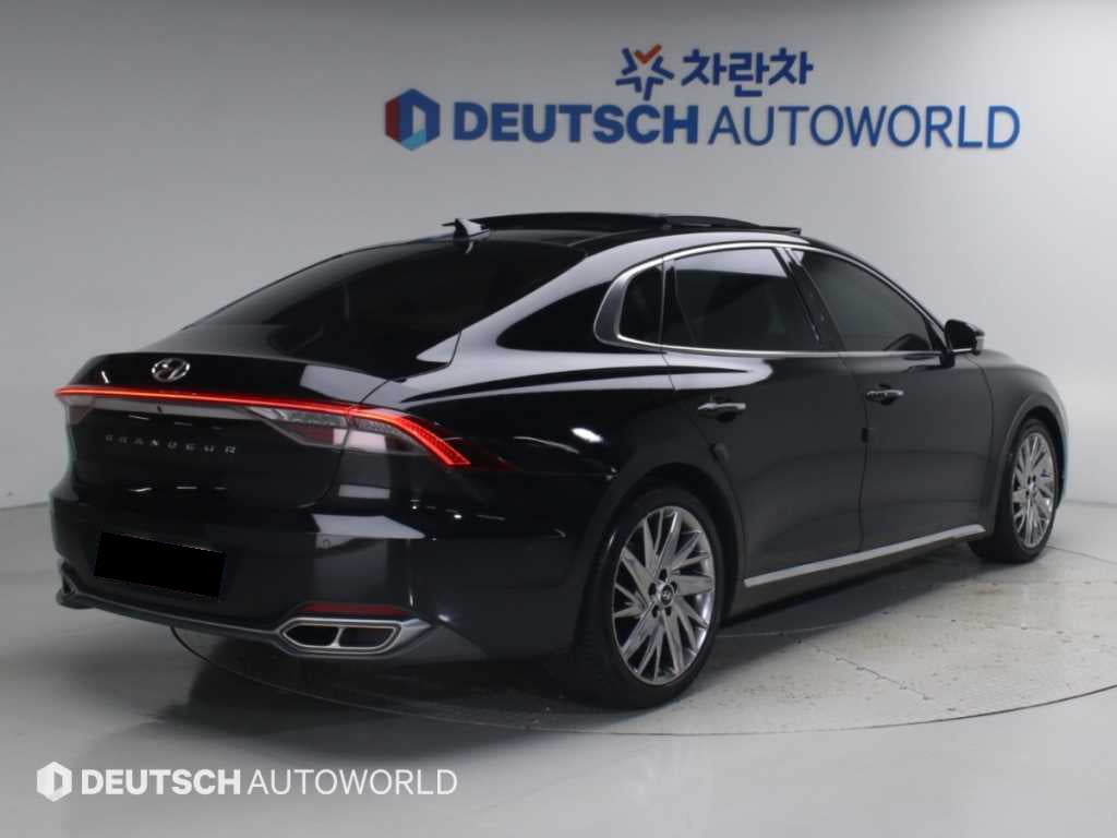 Hyundai Grandeur — photo 04