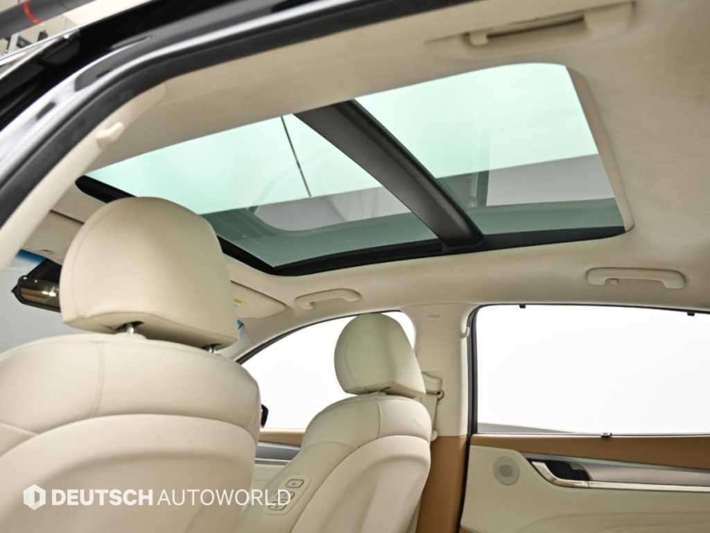 Hyundai Grandeur — photo 06
