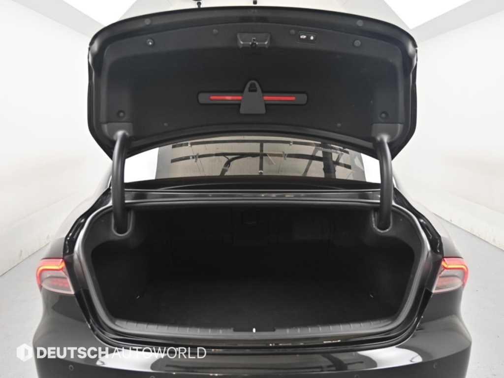 Hyundai Grandeur — photo 19