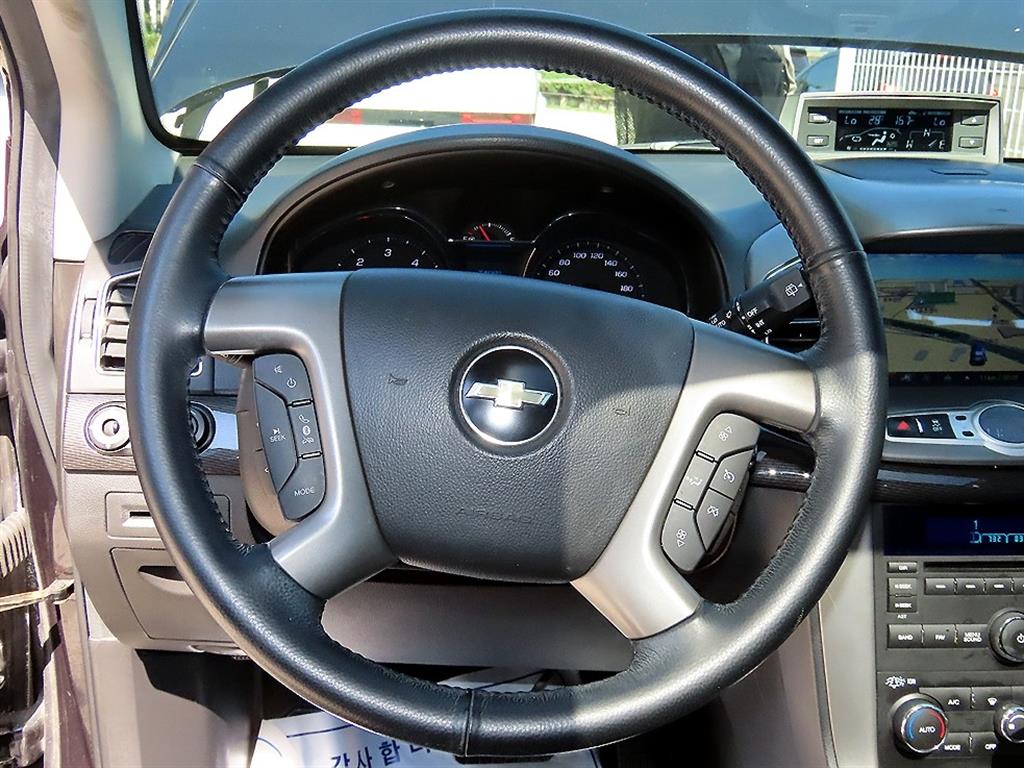 CHEVROLET Captiva — photo 08