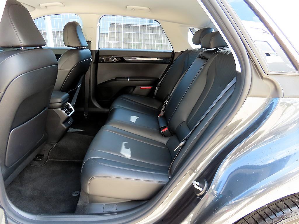 Hyundai Grandeur — photo 06