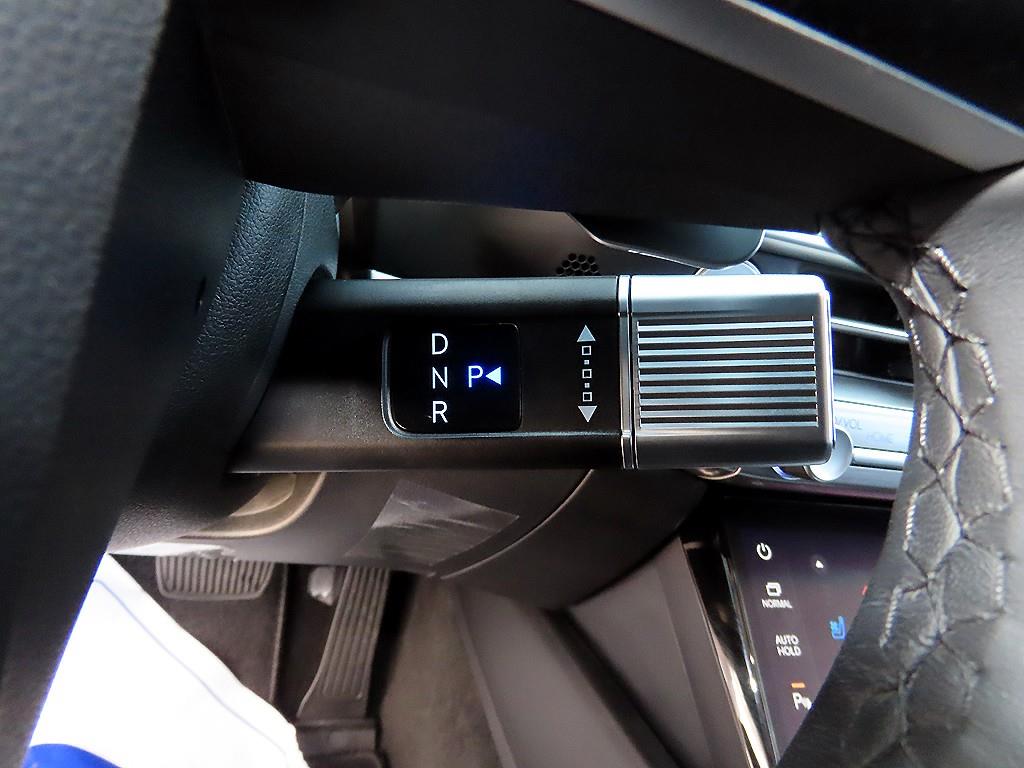 Hyundai Grandeur — photo 10