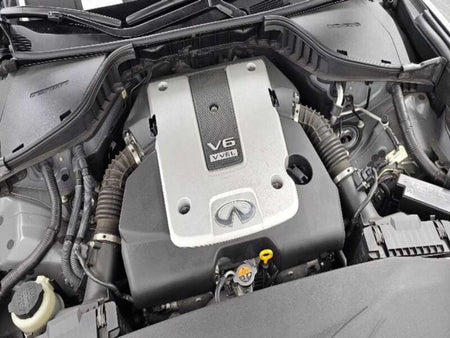 Infiniti Q70 — photo 06