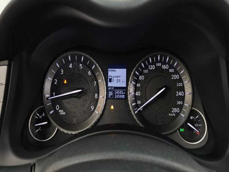 Infiniti Q70 — photo 08