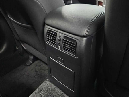 Infiniti Q70 — photo 19