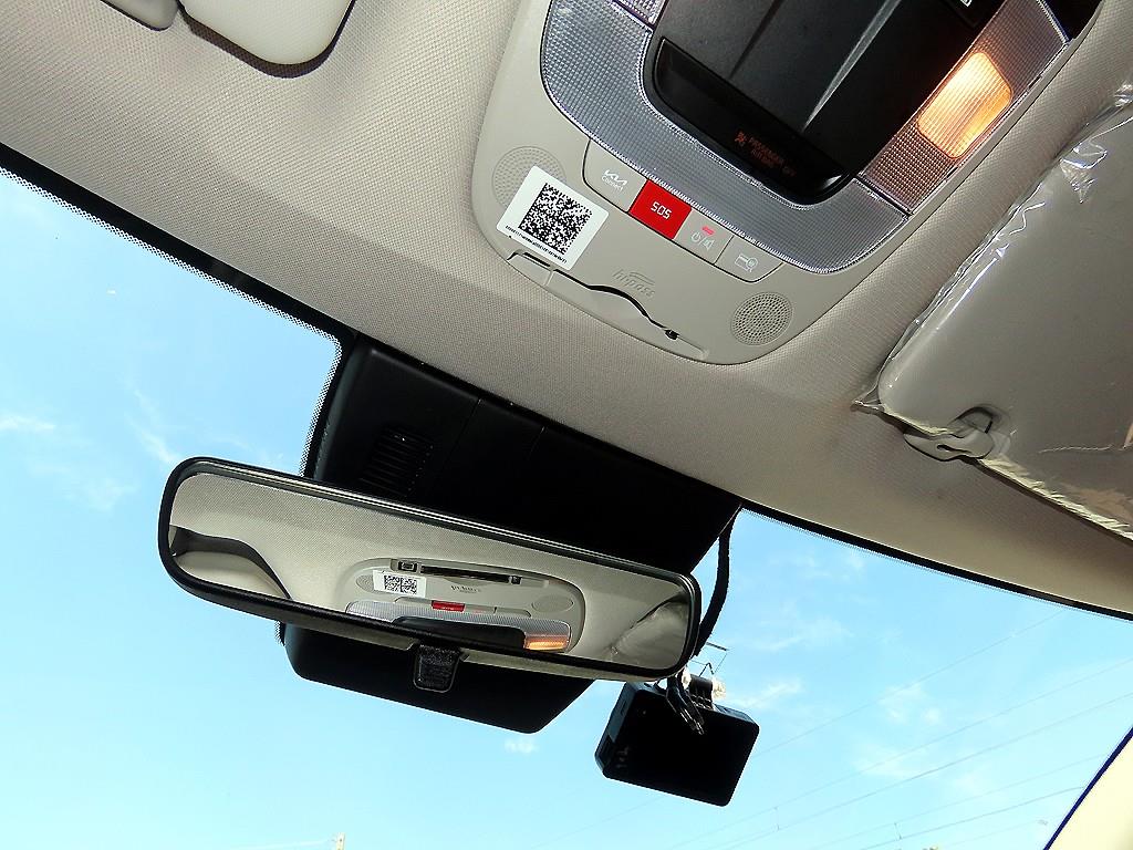 Kia Sportage — photo 16