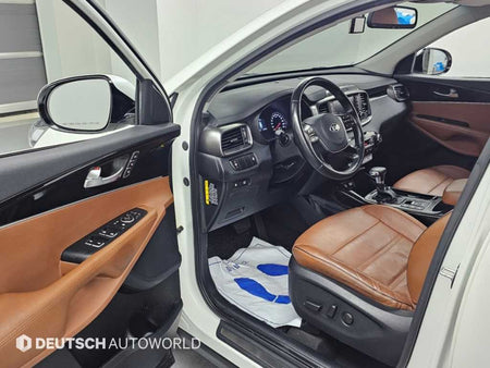 Kia Sorento — photo 11