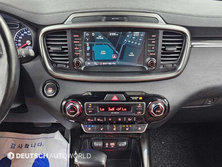 Kia Sorento — photo 14