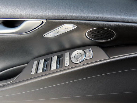 Genesis G80 — photo 12