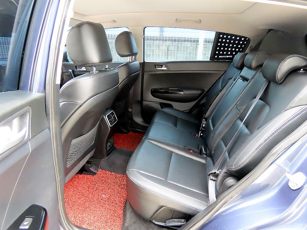 Kia Sportage — photo 06