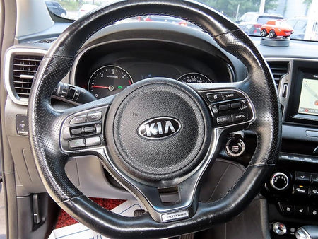 Kia Sportage — photo 08