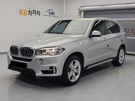 BMW X5 — photo 01