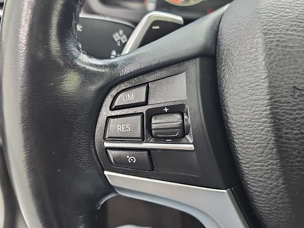 BMW X5 — photo 18