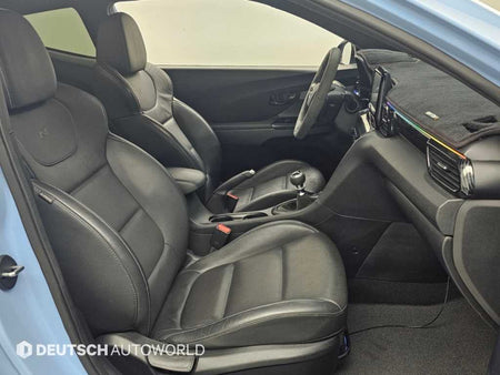 Hyundai Veloster — photo 10