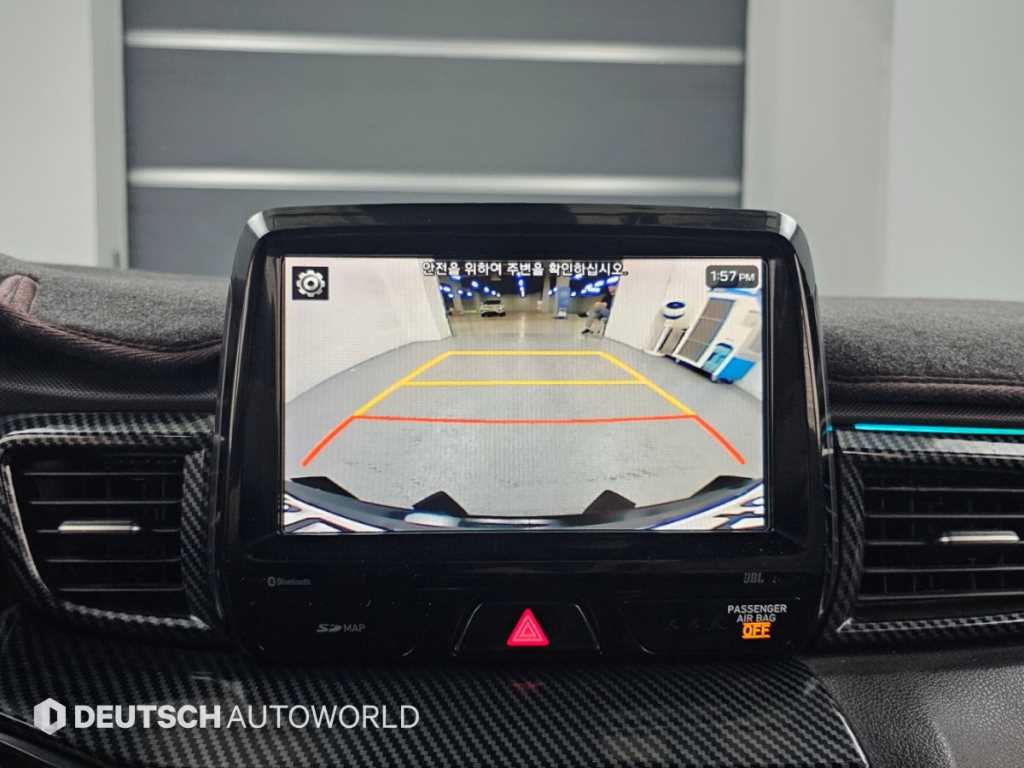Hyundai Veloster — photo 15