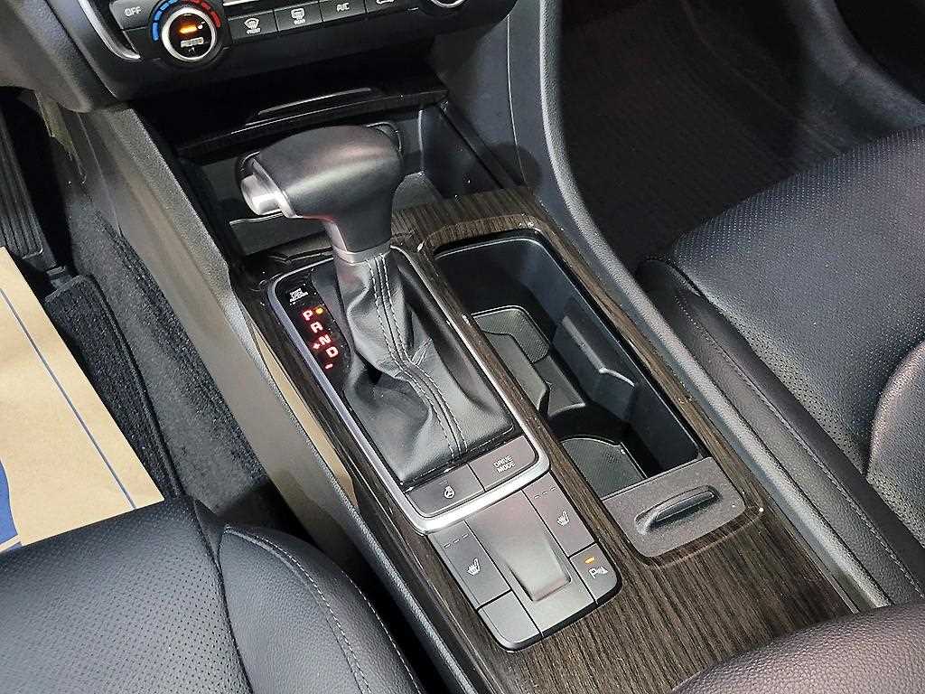 Kia K5 — photo 12