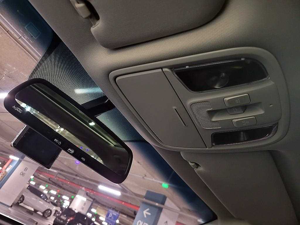 Kia K5 — photo 15