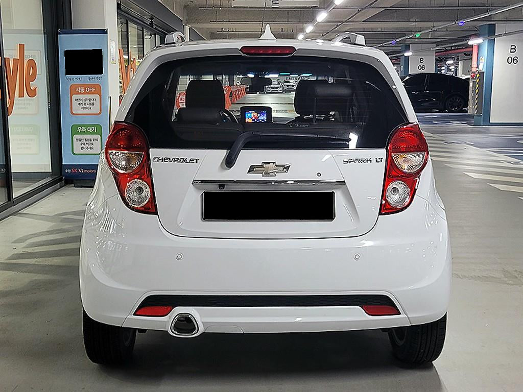CHEVROLET Spark — photo 05