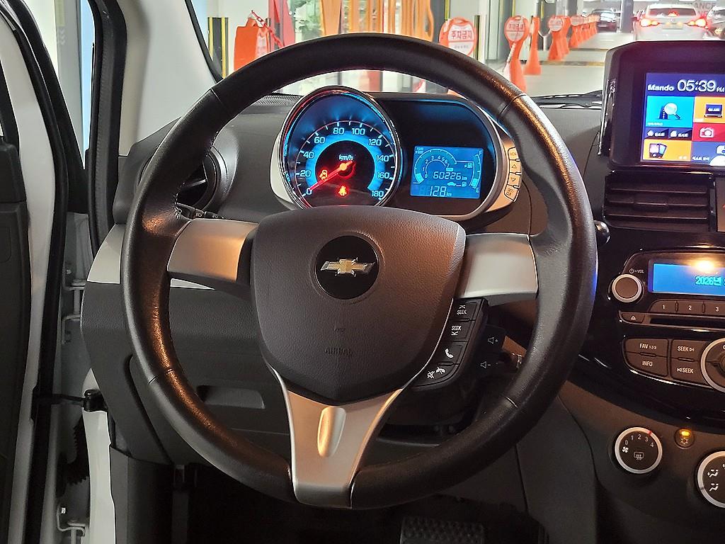 CHEVROLET Spark — photo 09