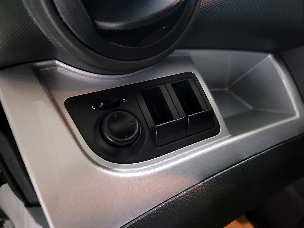 CHEVROLET Spark — photo 14