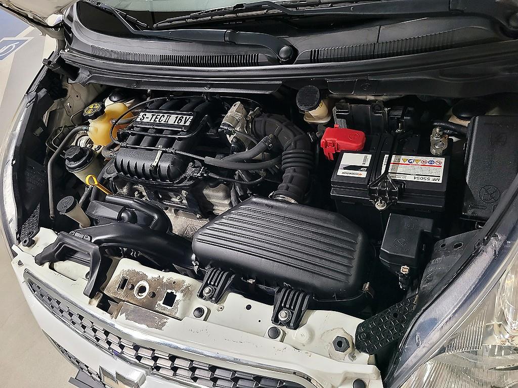 CHEVROLET Spark — photo 19