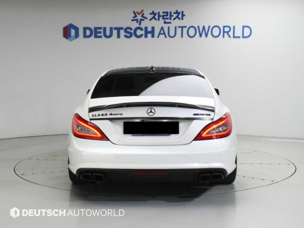 Mercedes-Benz CLS-Class — photo 04