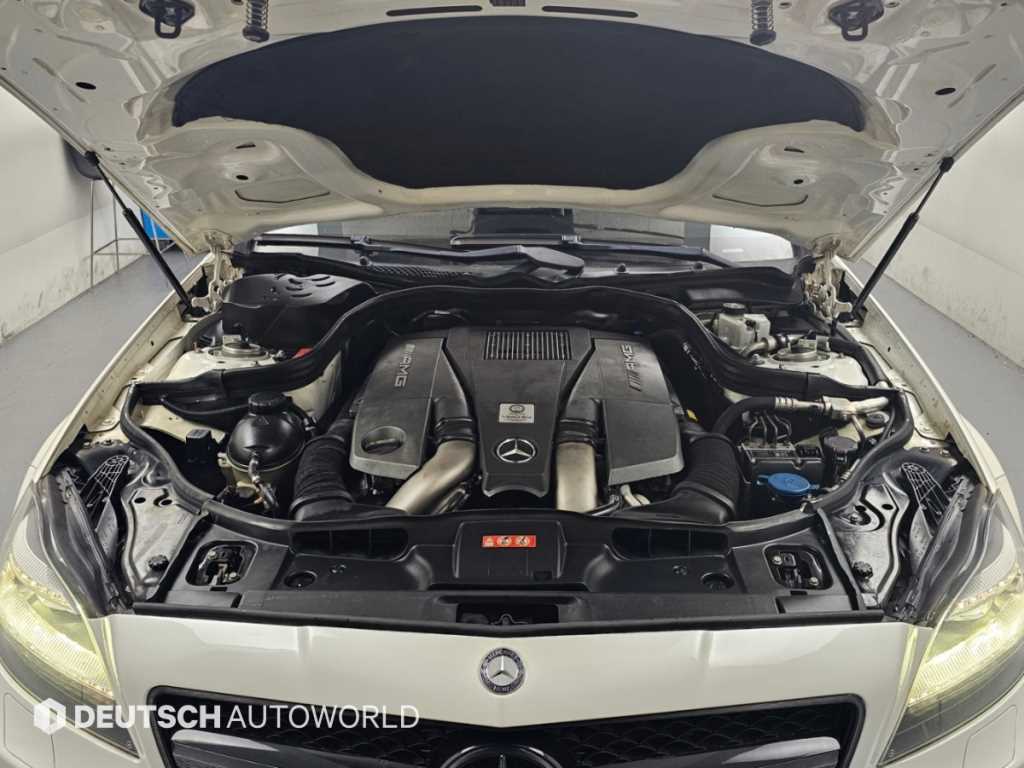 Mercedes-Benz CLS-Class — photo 06