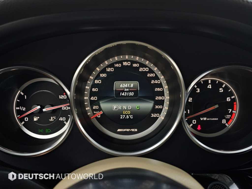 Mercedes-Benz CLS-Class — photo 08