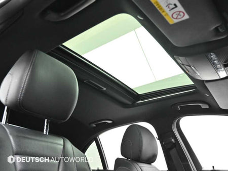 Mercedes-Benz E-Class — photo 18