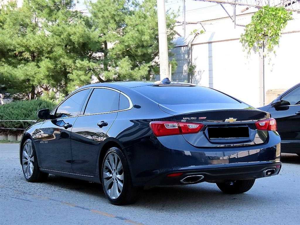 CHEVROLET Malibu — photo 03