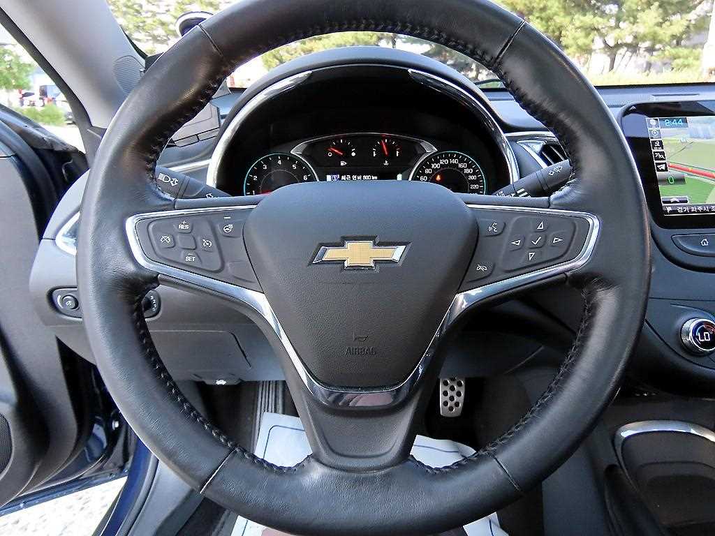CHEVROLET Malibu — photo 08