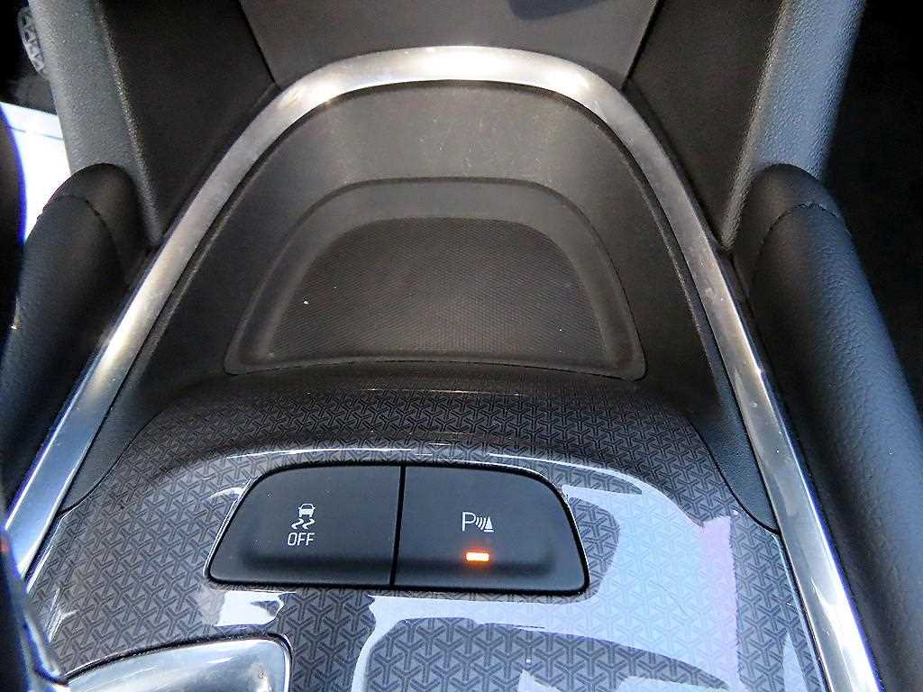 CHEVROLET Malibu — photo 12